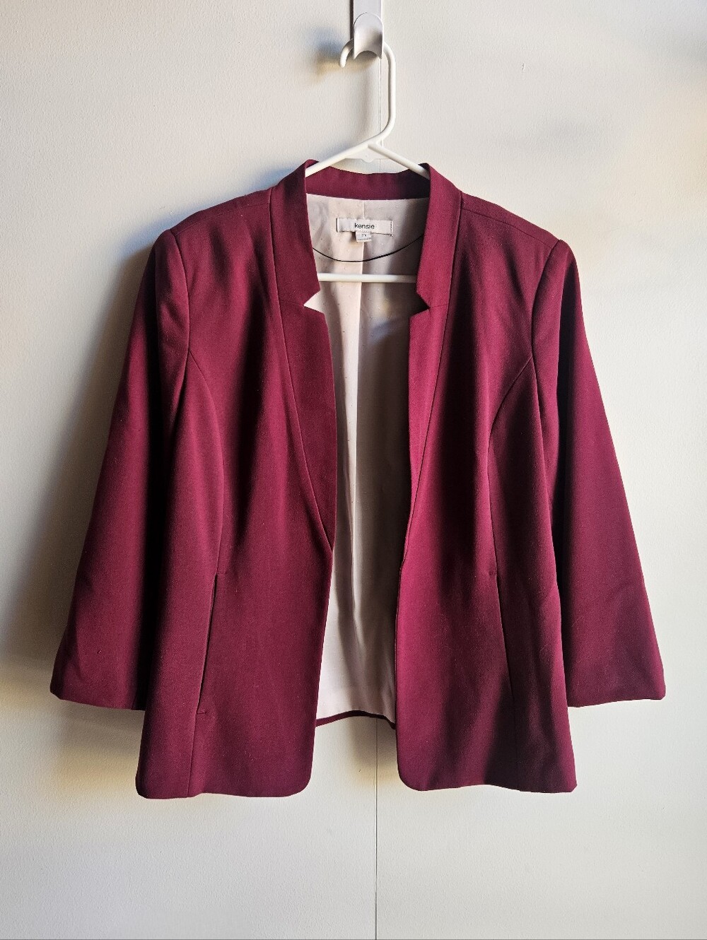 Kensie Marni Notched Collar Blazer in Women's M